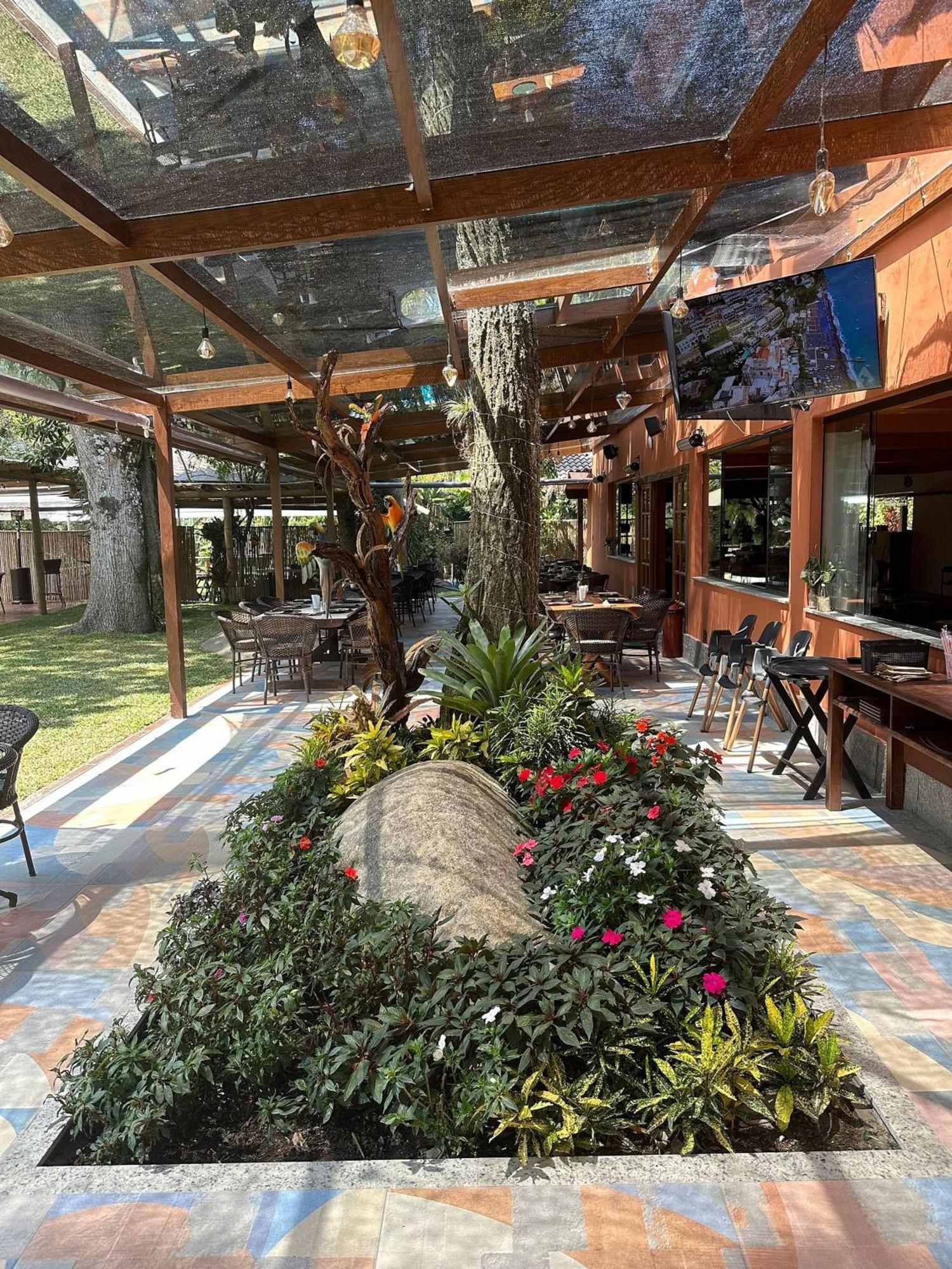 Guest house Chacara Comary *